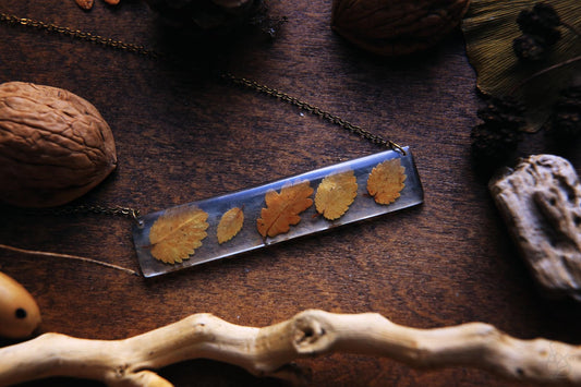 Foliage Dance / Fallen Leaves from Brittany / Pendants
