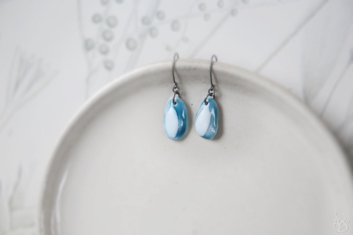 Daisy Wish / Porcelain Earrings