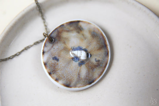 Wentletrap / Porcelain Pendant