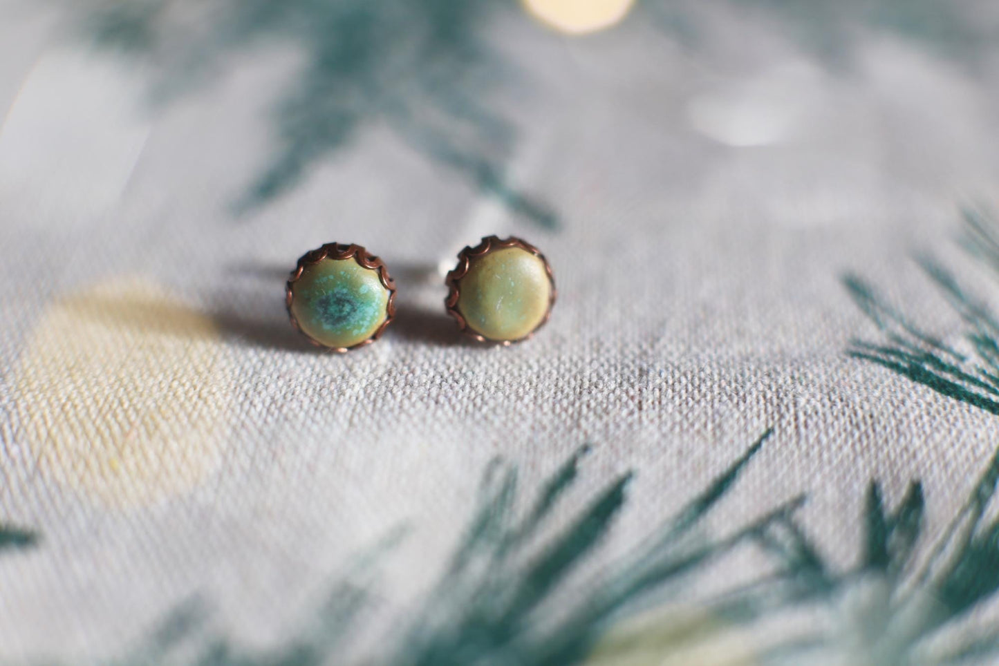 Points / Porcelain Gold-plated Stud Earrings