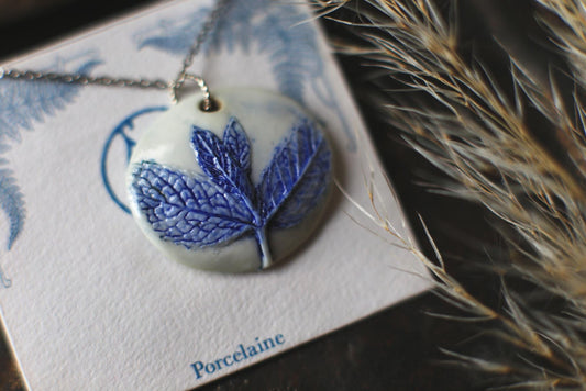 Cobalt Leaves / Porcelain Necklace