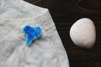 Turquoise Drift / Porcelain Brooches