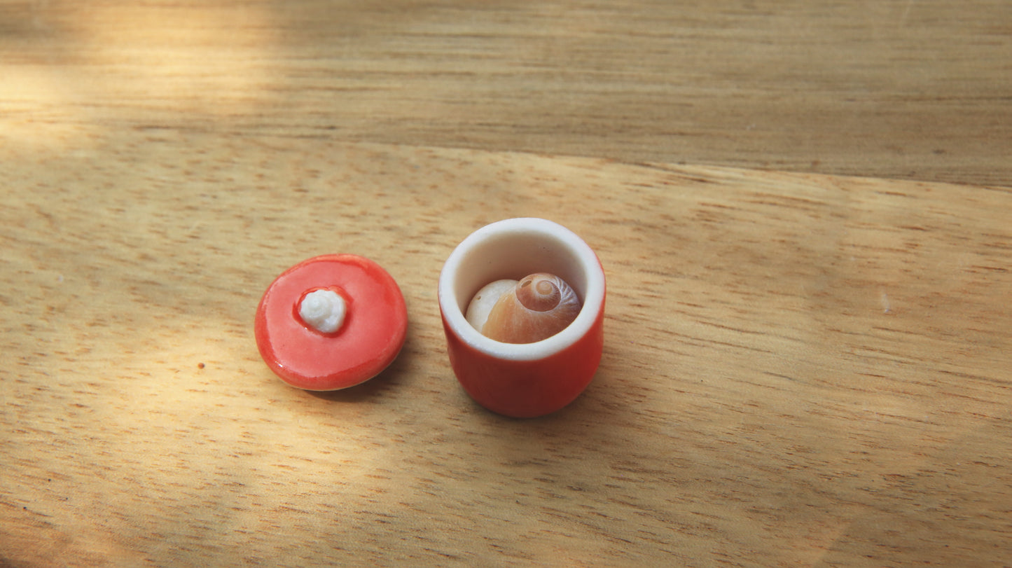 Memory for Details / Porcelain Miniature Boxes
