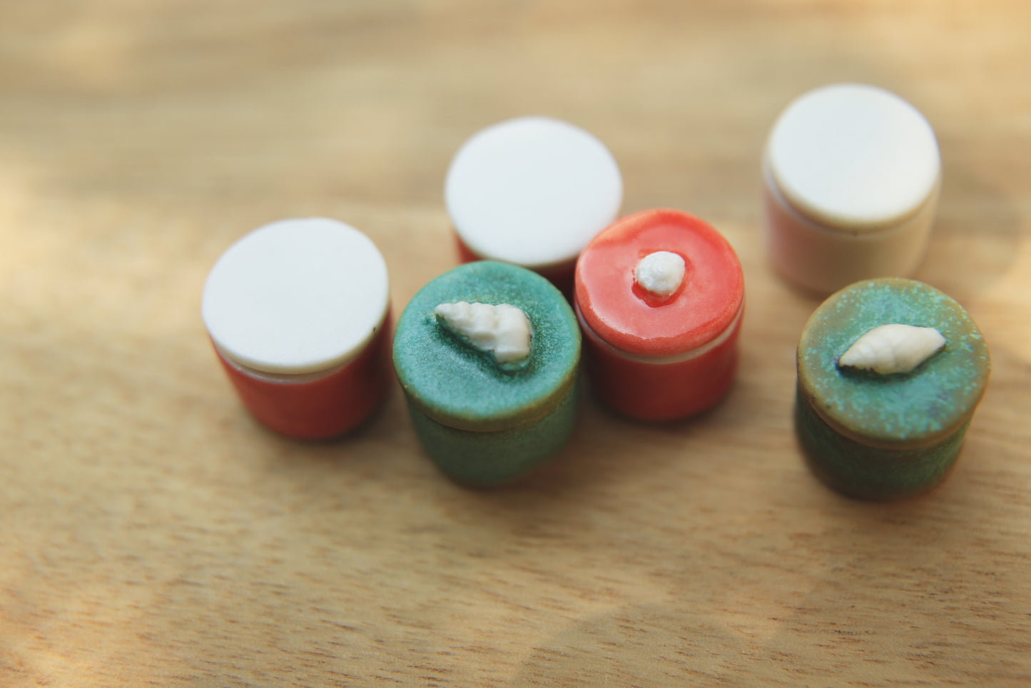 Memory for Details / Porcelain Miniature Boxes