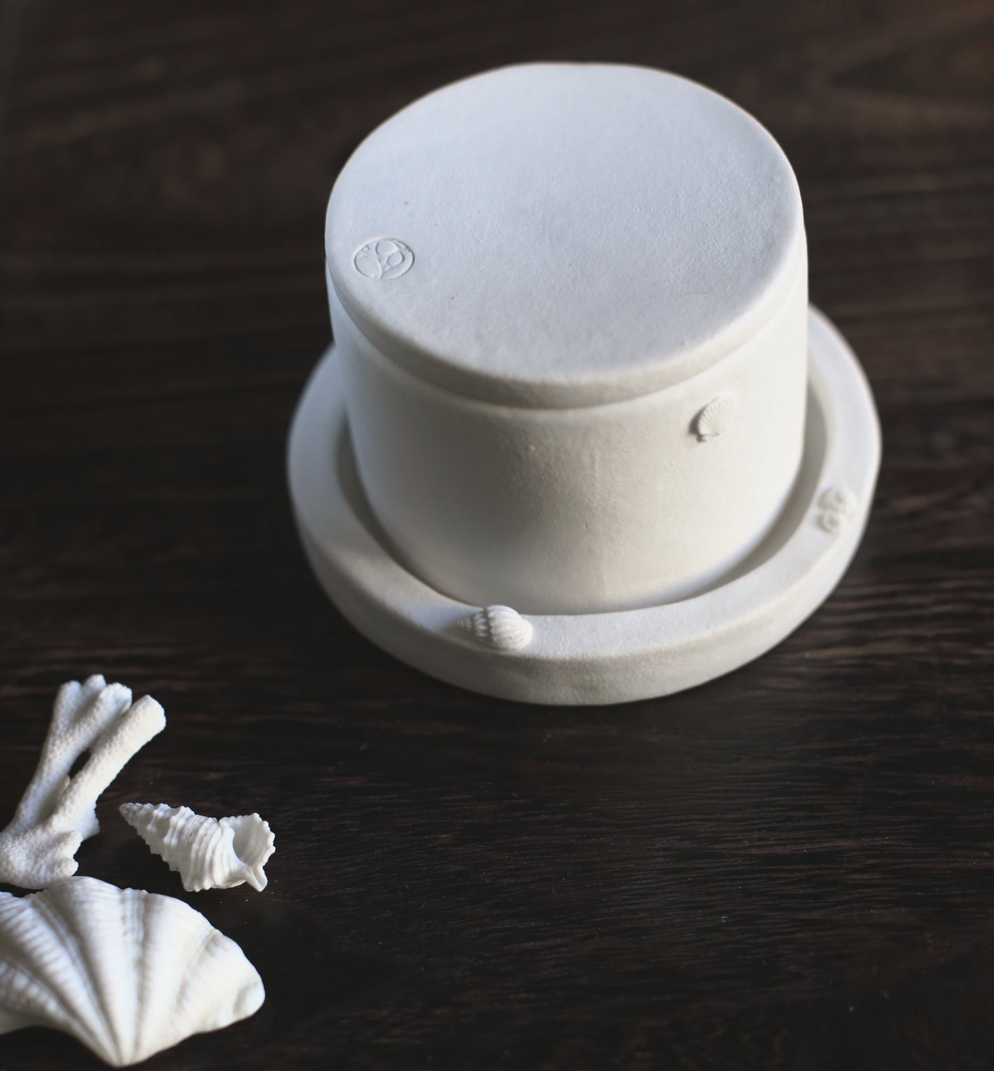 Tri Caché / Miniature Beachcombing set in Porcelain