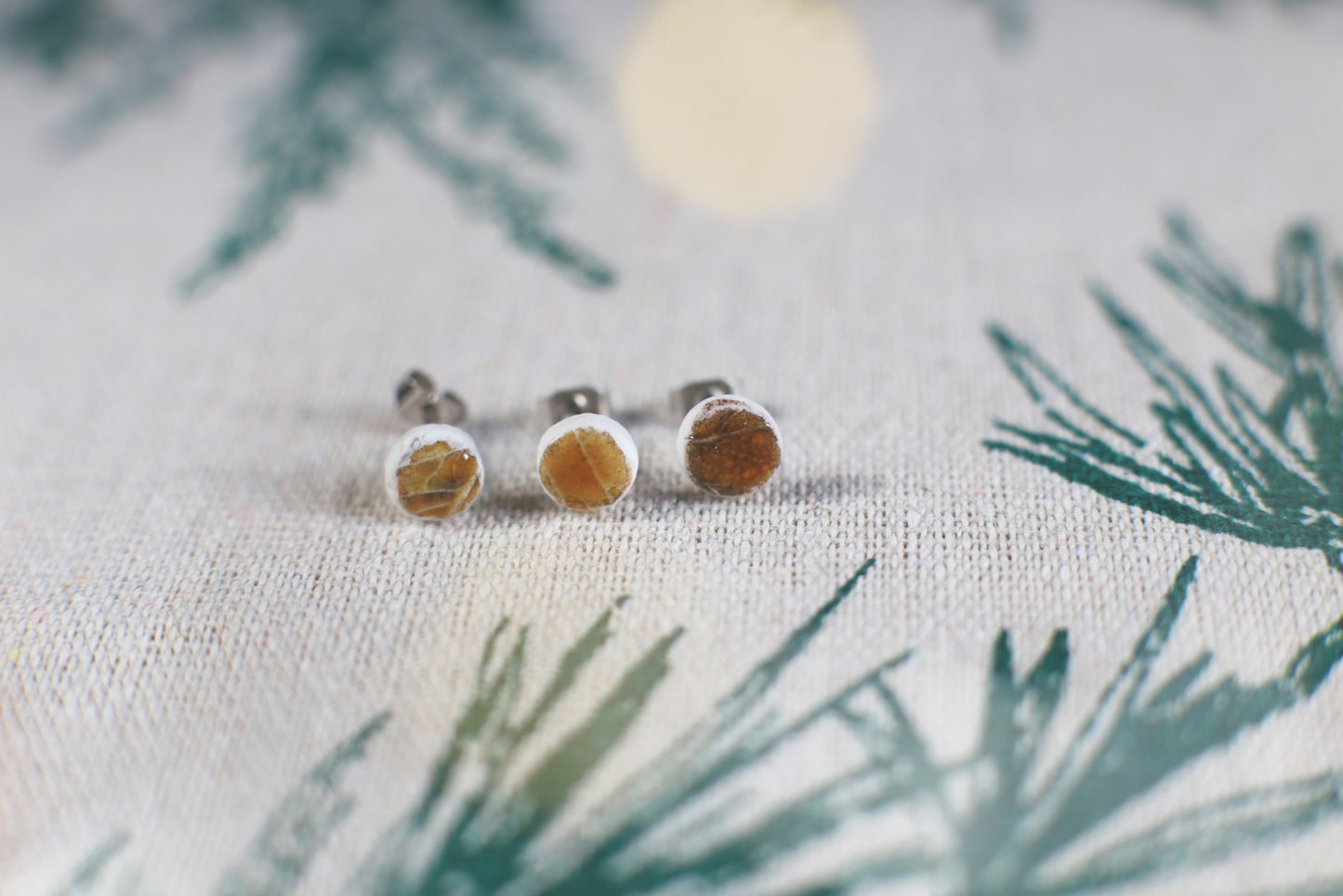 Leaf Capsules / Porcelain Stud Earrings with Leaf Reliefs