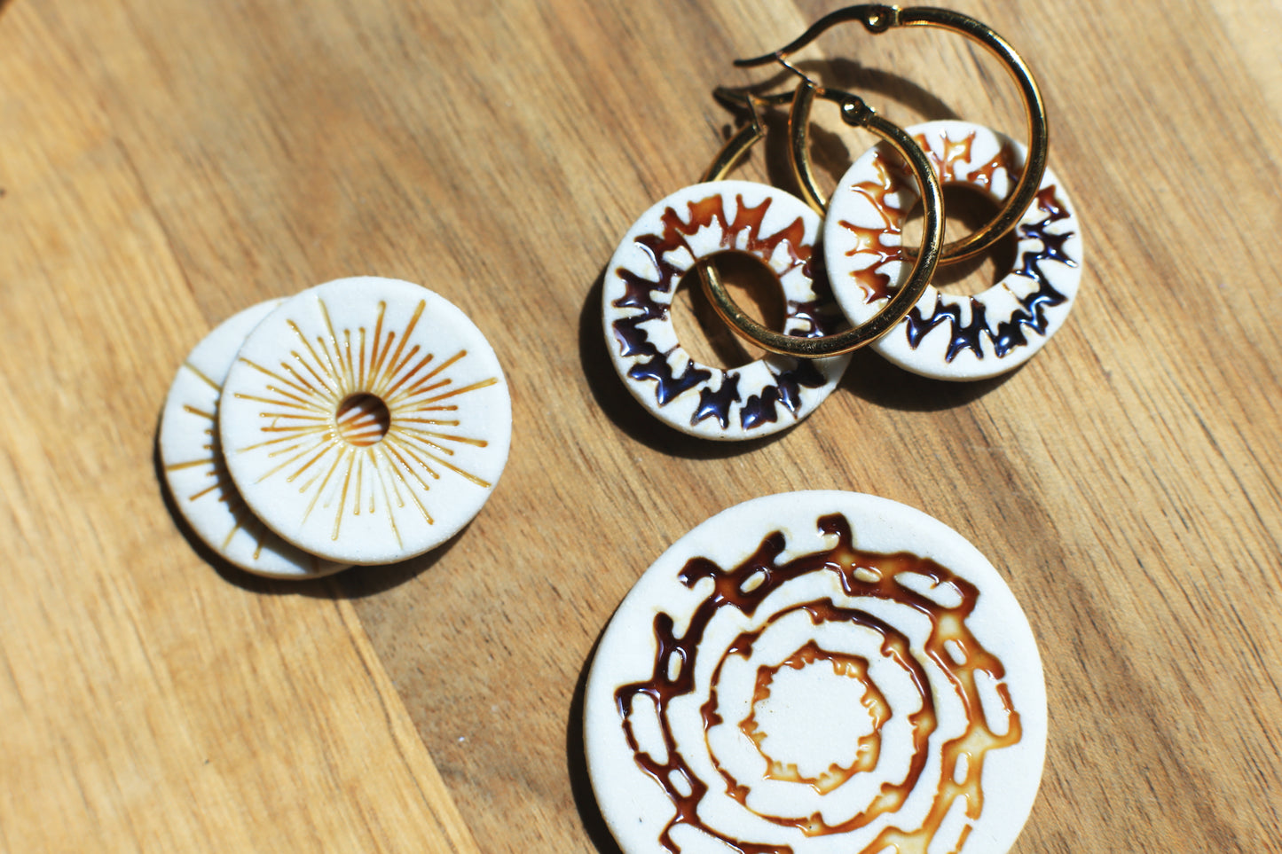 Tan / Porcelain Earrings and Pendant Transformer Set