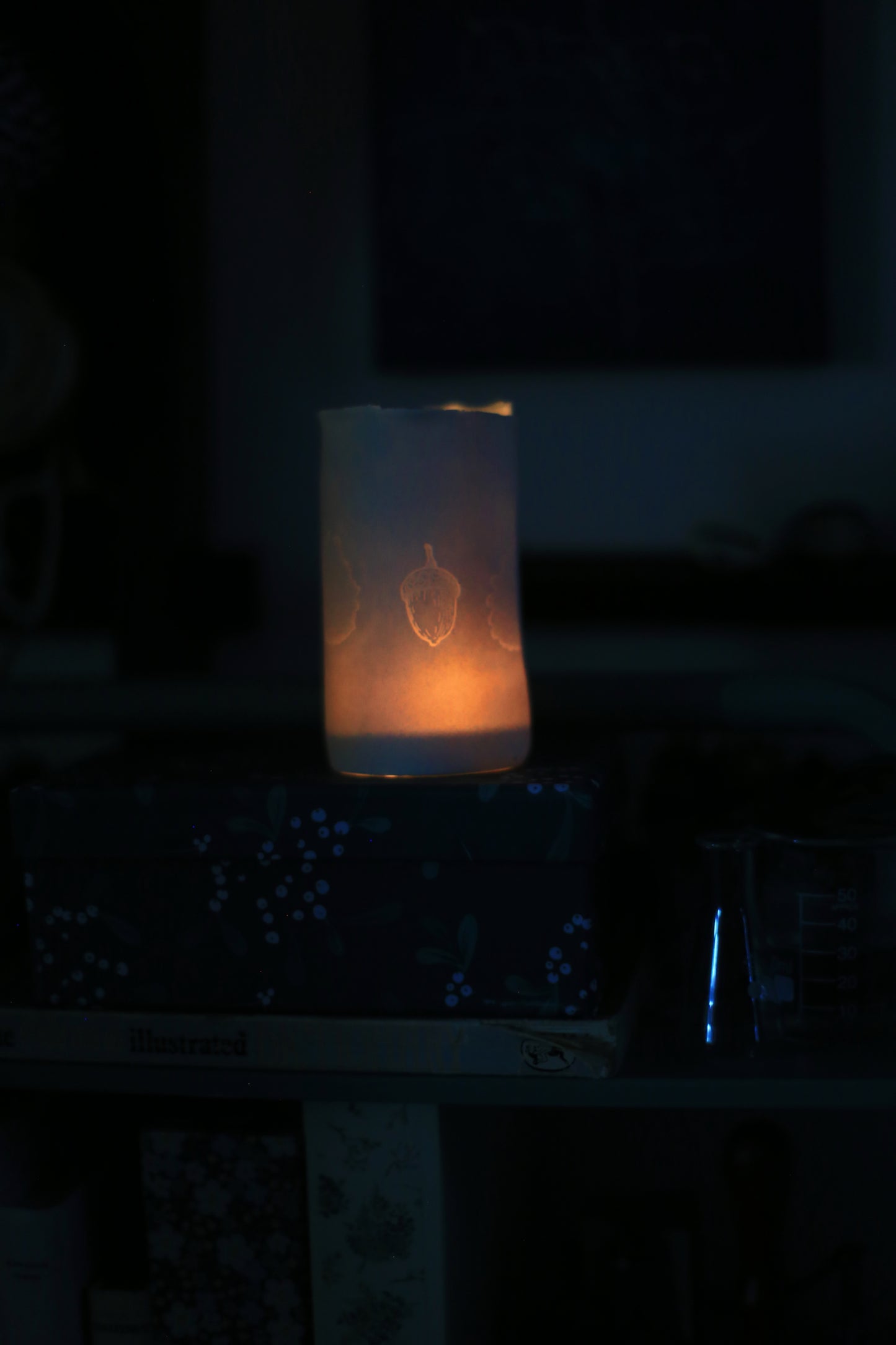 Porcelain lights / Candle-holder lanterns