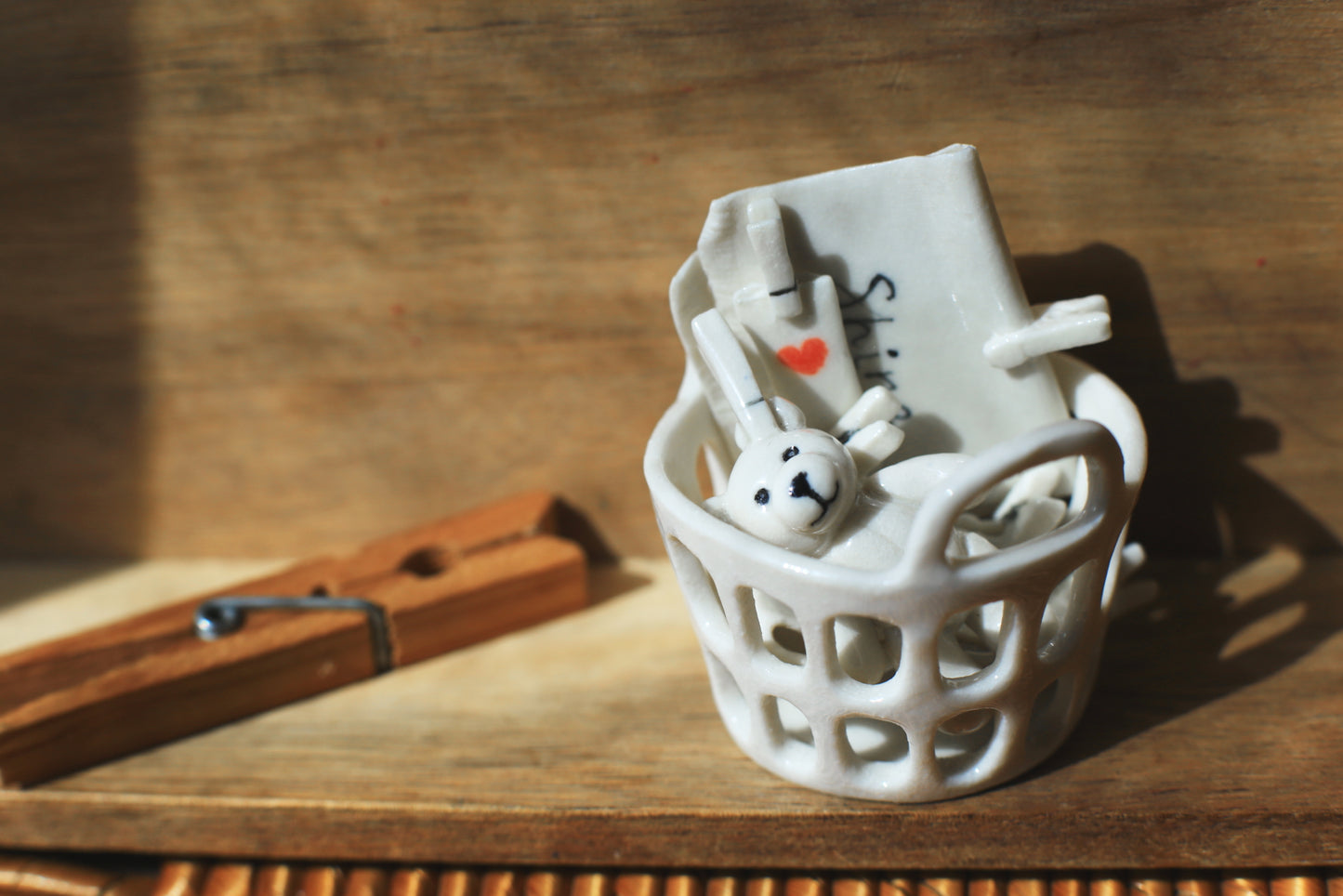 La Grande Lessive / Porcelain Necklaces