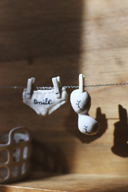 La Grande Lessive / Porcelain Necklaces