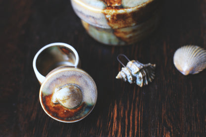 Hidden Treasures / Porcelain Jewellery Boxes