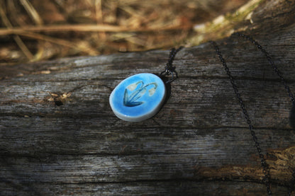 Drops / Porcelain pendant.