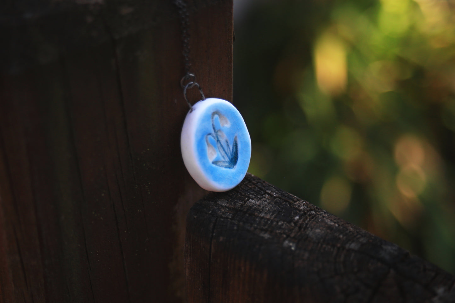 Drops / Porcelain pendant.