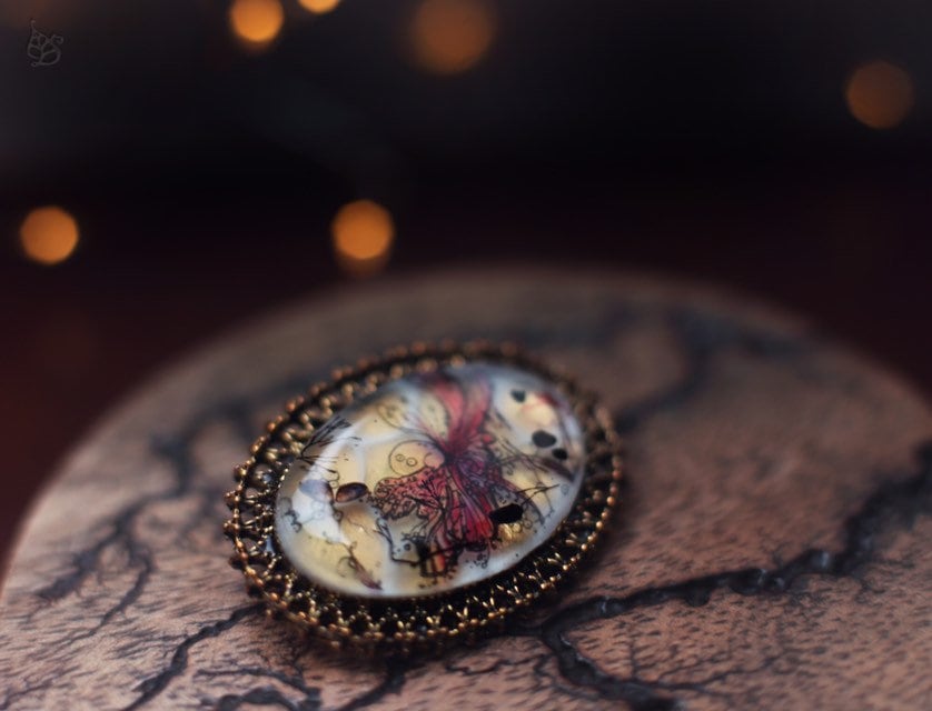Butterfly Dream Brooch / Seashells and Seaweed from Scotland