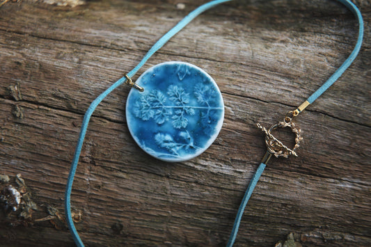 Emerald Grassland / Porcelain Pendants