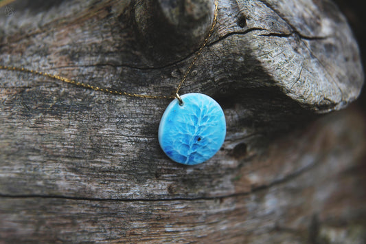 Petite prairie / Porcelain pendant