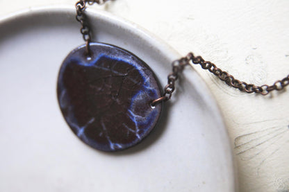 Mor Noz / Ceramic Pendant with Algae Imprint
