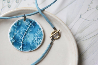 Emerald Grassland / Porcelain Pendants