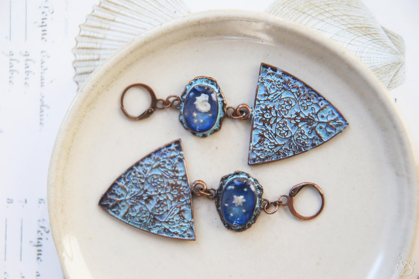 Meteor Shower / Okinawan seashell and sand earrings