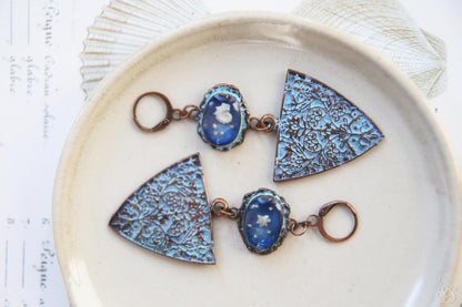 Meteor Shower / Okinawan seashell and sand earrings