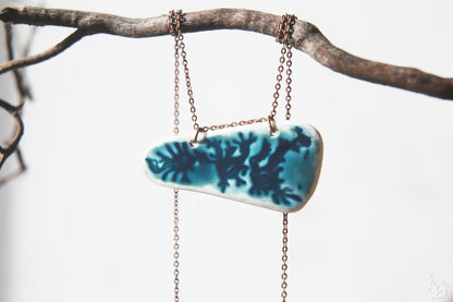 Seaweed Green / Porcelain Necklace