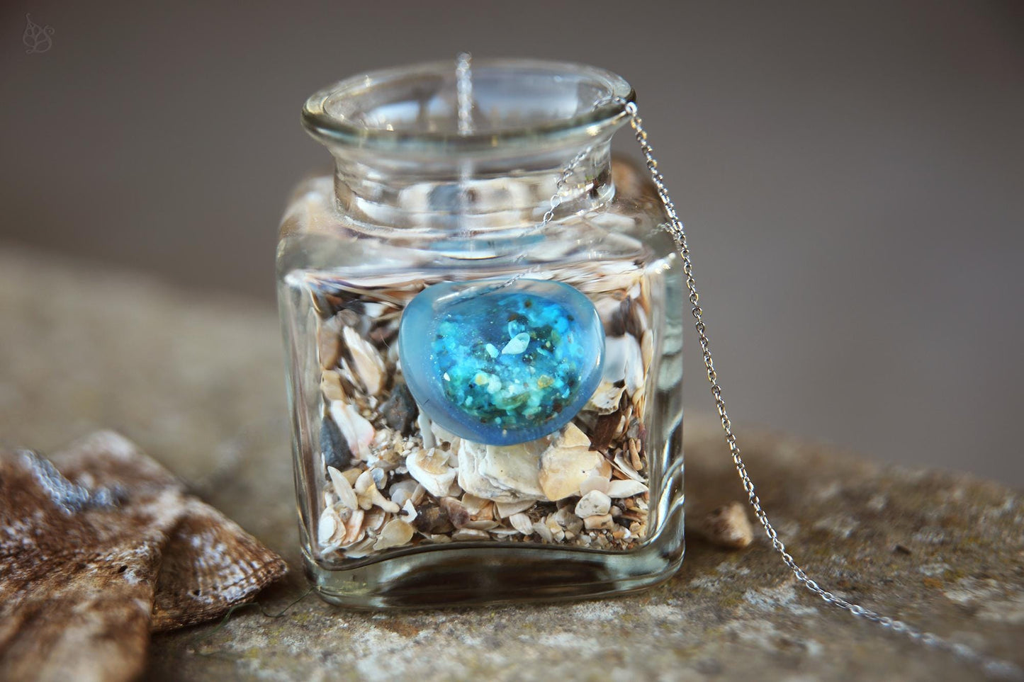 Aod an Emrodez / Twin necklaces with sand from Cancale