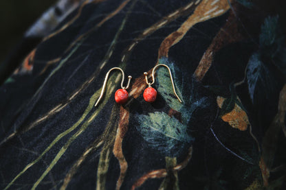 Fraises Des Bois / Porcelain Earrings and Necklace