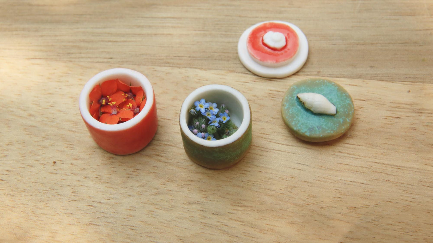 Memory for Details / Porcelain Miniature Boxes