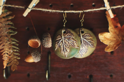 Mocha Grapevine / Porcelain Earrings