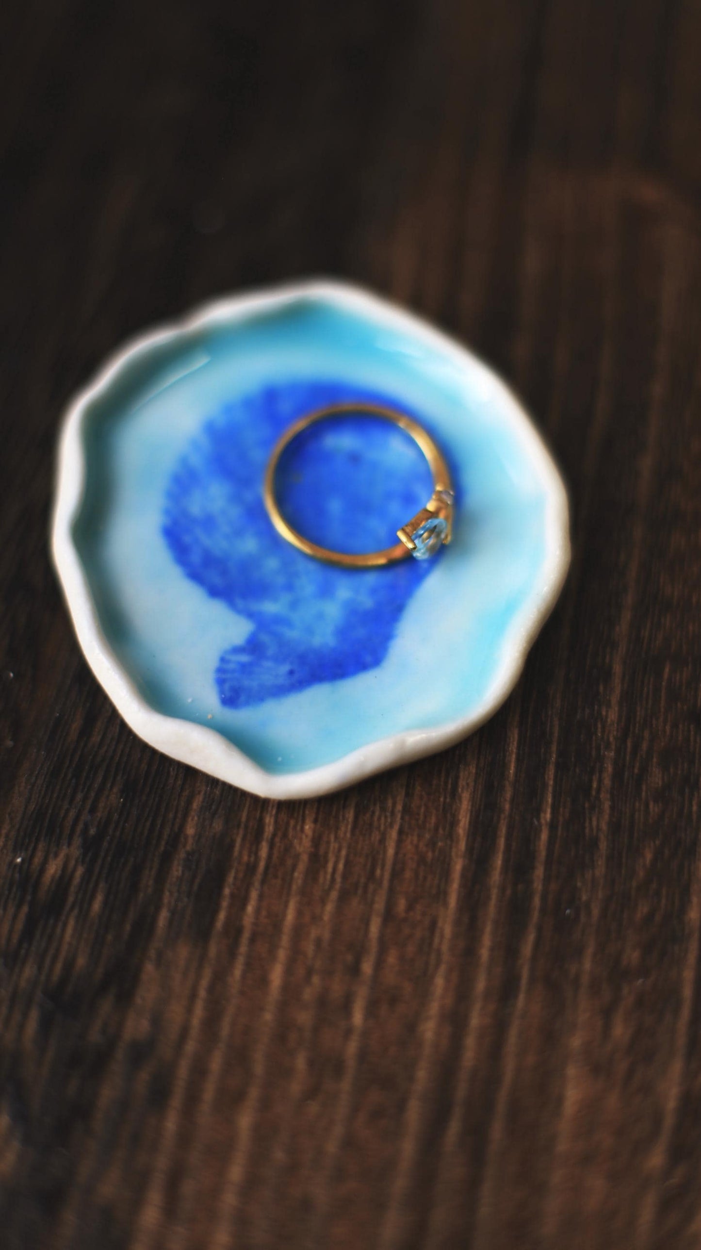 Saint-Jacque / Small Porcelain Ring Dish