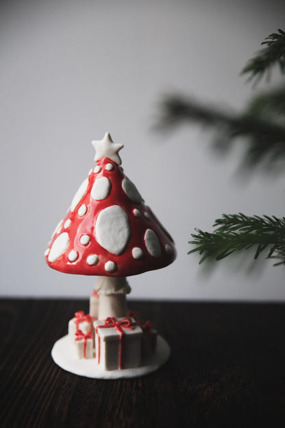 Amanita Festiva / Porcelain Jewellery Box