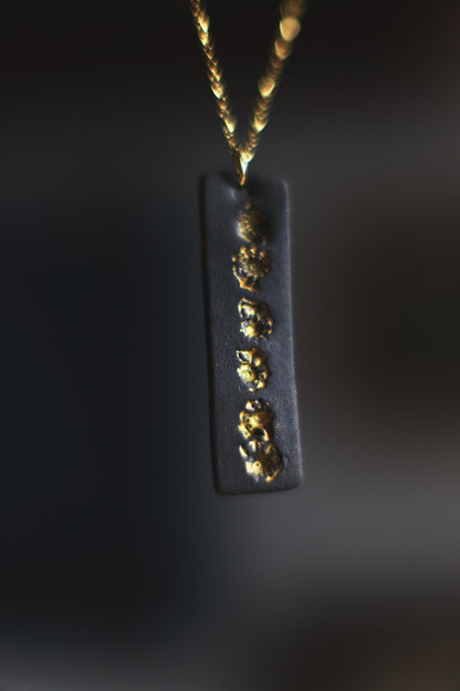 Golden Tide Line / Ceramic Pendant and Earrings with Seashell Imprints