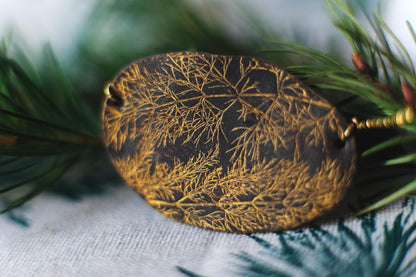 Golden Net / Black Ceramics Necklace with Botanical Imprint
