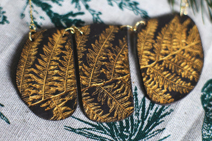 Fern Trilogy / Black Ceramics Necklace