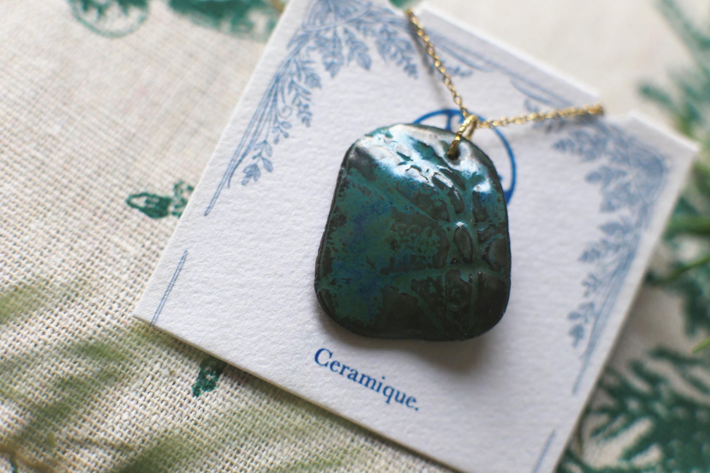 Green Veins / Black Ceramics Pendant