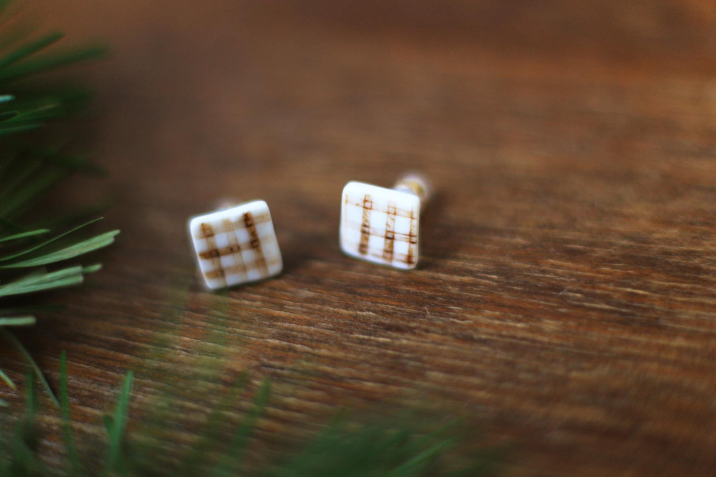 Checkered /Porcelain Gold-plated Stud Earrings