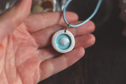 Scallop Lagune / Porcelain