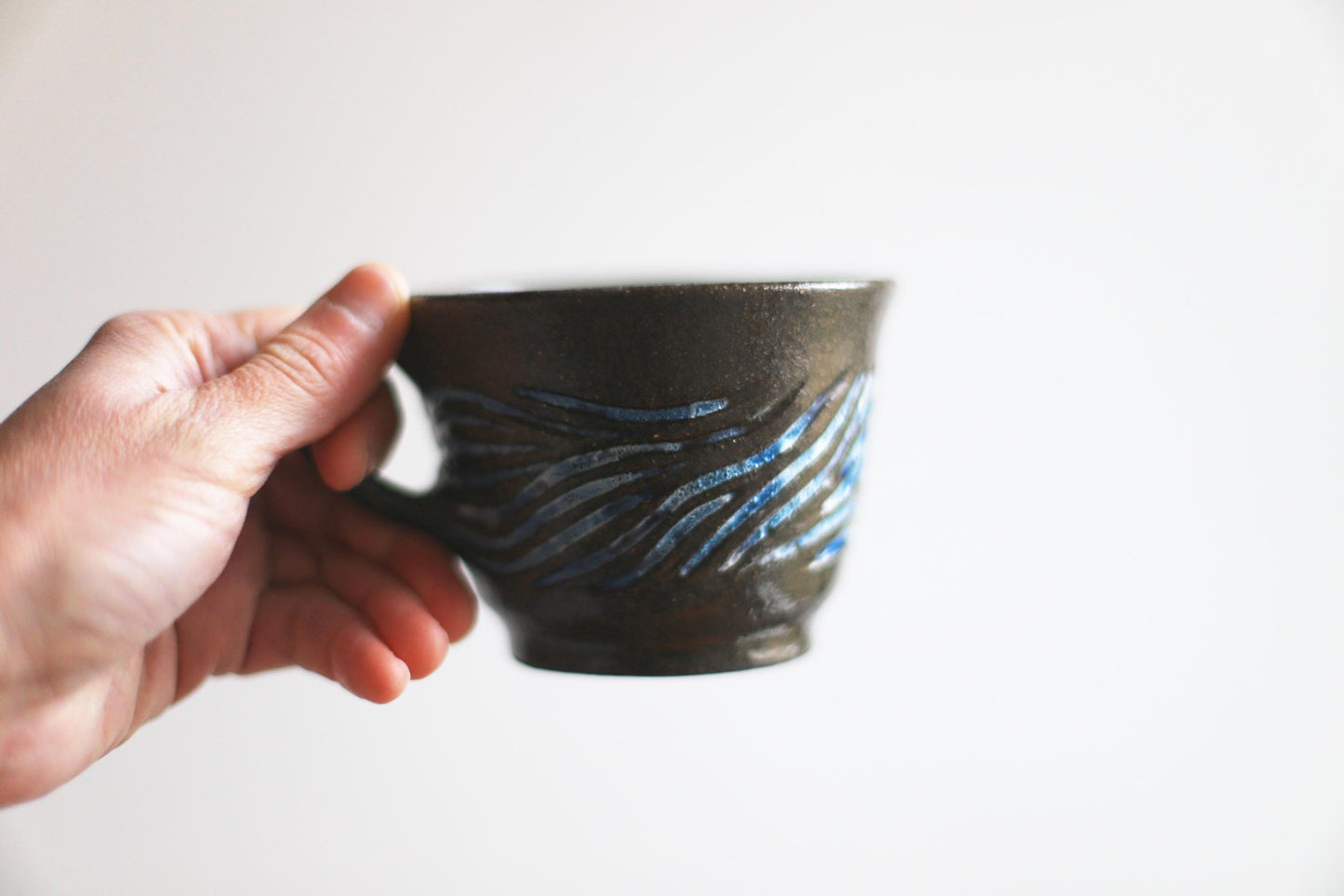 Winds / Black Ceramics Mug
