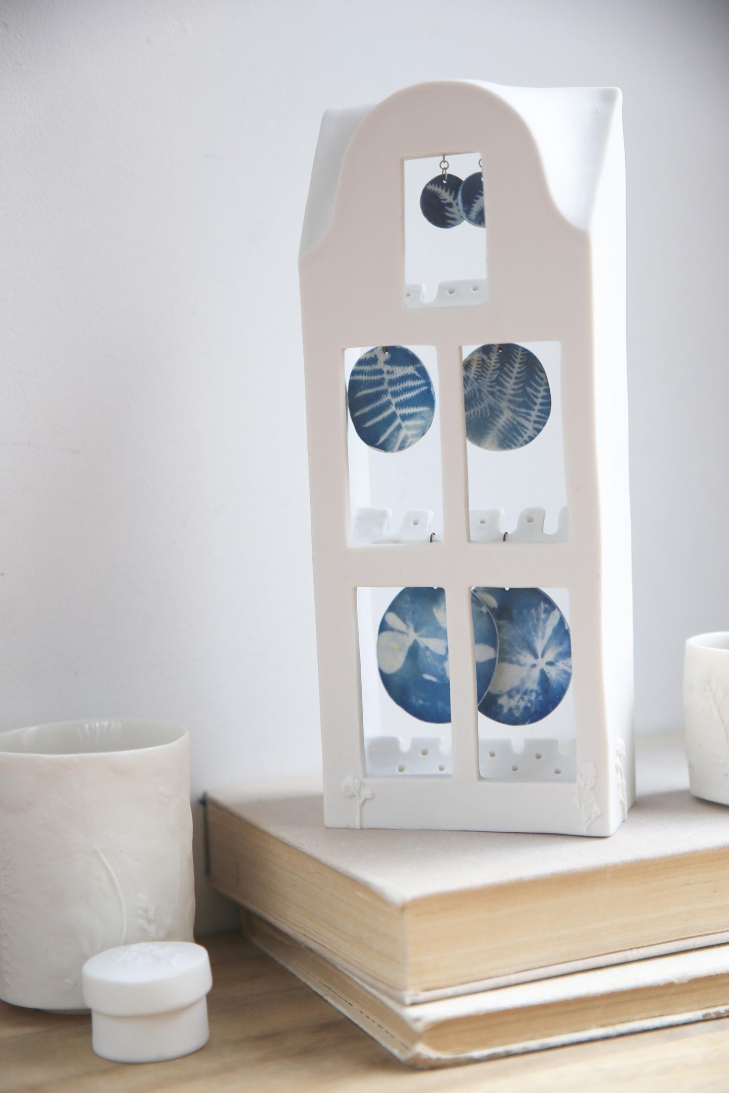 The Dutch House / Porcelain Jewelry Display
